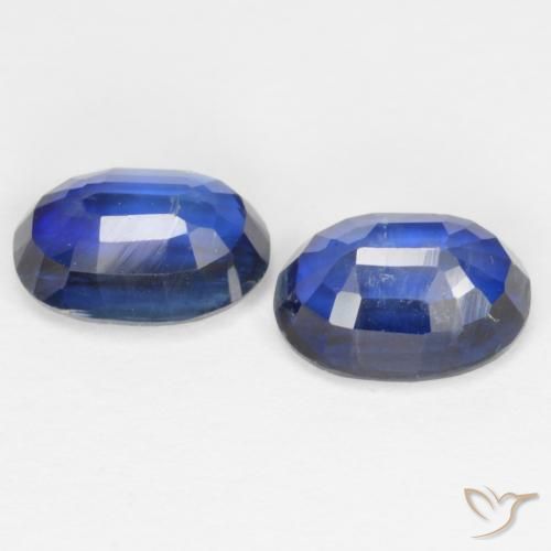 Shop natural 2.22ct Bleu foncé Disthène gems, ovale, from Népal at GemSelect. In stock, global shipping!