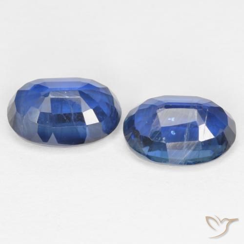 Shop natural 2.16ct Bleu marine Disthène gems, ovale, from Népal at GemSelect. In stock, global shipping!