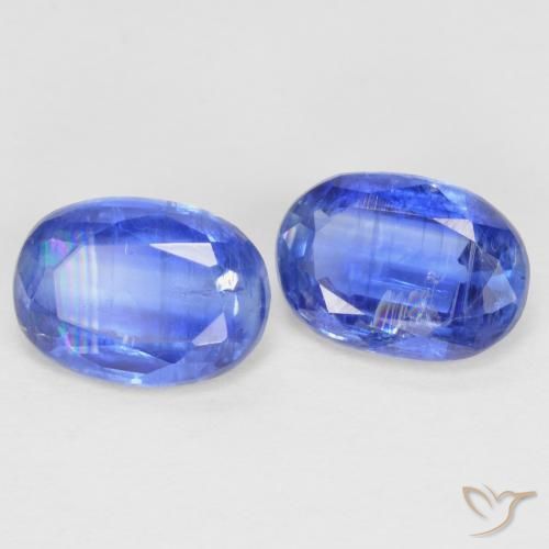 Shop natural 2.07ct Bleu marine léger Disthène gems, ovale, from Népal at GemSelect. In stock, global shipping!