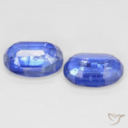 Shop natural 2.07ct Bleu marine léger Disthène gems, ovale, from Népal at GemSelect. In stock, global shipping!