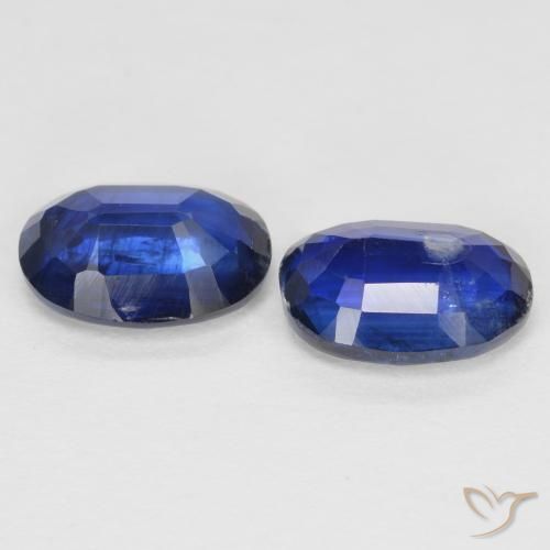 Shop natural 1.98ct Bleu marine Disthène gems, ovale, from Népal at GemSelect. In stock, global shipping!