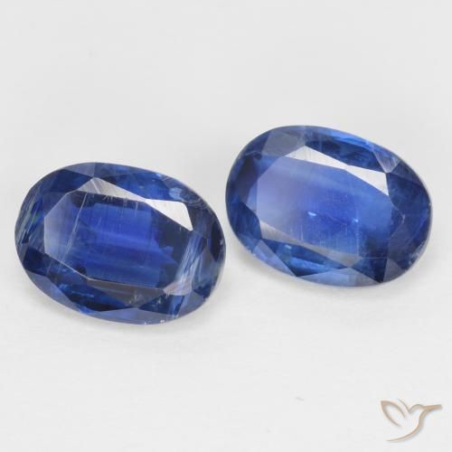 Shop natural 2.11ct Bleu foncé Disthène gems, ovale, from Népal at GemSelect. In stock, global shipping!