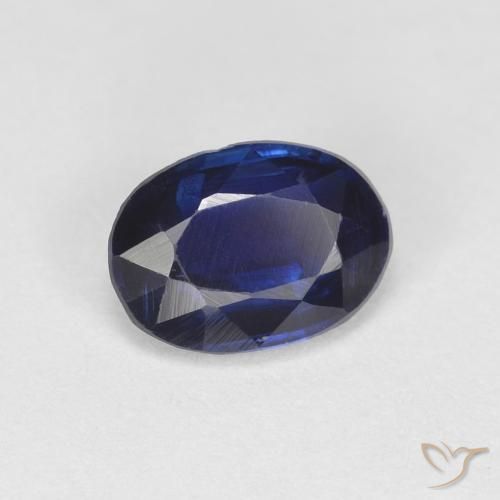 Disthène Bleu royal naturelle ovale, 0.98 ct, VS