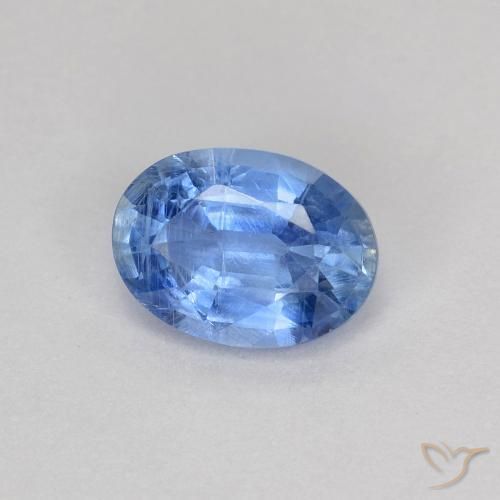 Disthène Bleu marine léger naturelle ovale, 1.06 ct, VS-SI