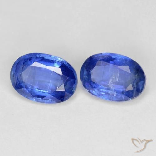 Shop natural 1.93ct Bleu marine Disthène gems, ovale, from Népal at GemSelect. In stock, global shipping!