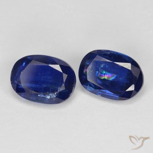 Shop natural 2.17ct Bleu royal Disthène gems, ovale, from Népal at GemSelect. In stock, global shipping!