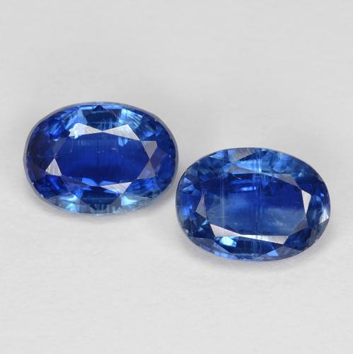 Achetez naturel 2.09ct Bleu foncé Disthène gems, Coupe ovale, En provenance Népal chez GemSelect. En stock, livraison internationale!