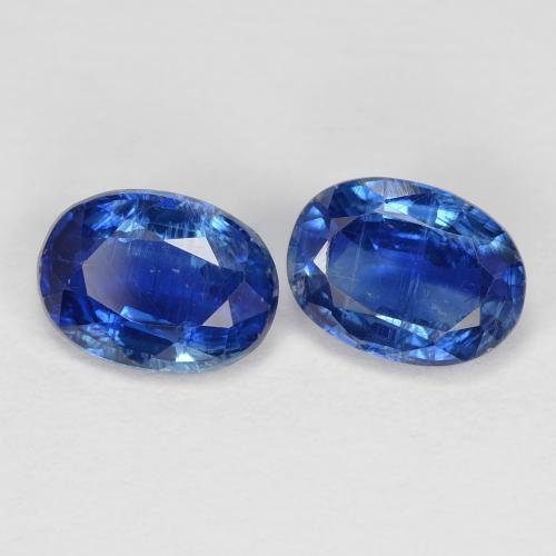 Achetez naturel 2.09ct Bleu foncé Disthène gems, Coupe ovale, En provenance Népal chez GemSelect. En stock, livraison internationale!