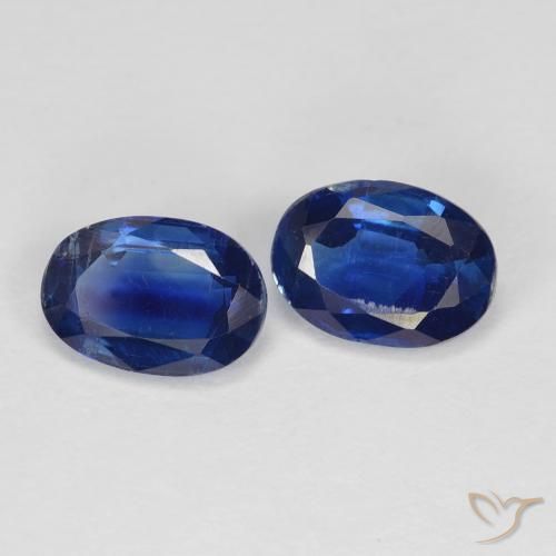 Shop natural 1.95ct Bleu foncé Disthène gems, ovale, from Népal at GemSelect. In stock, global shipping!