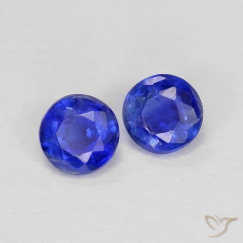 Shop natural 0.46ct Bleu marine Disthène gems, Tour, from Népal at GemSelect. In stock, global shipping!