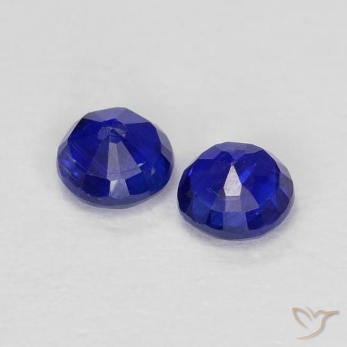 Shop natural 0.56ct Bleu foncé Disthène gems, Tour, from Népal at GemSelect. In stock, global shipping!