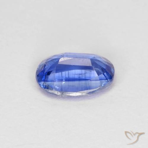 Disthène Bleu azur profond naturelle ovale, 0.97 ct, SI