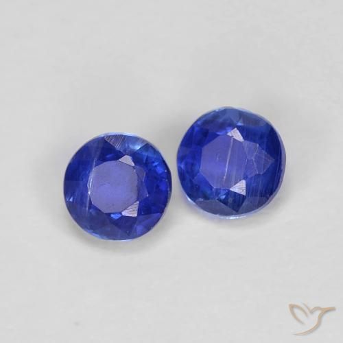 Shop natural 0.58ct Bleu marine Disthène gems, Tour, from Népal at GemSelect. In stock, global shipping!