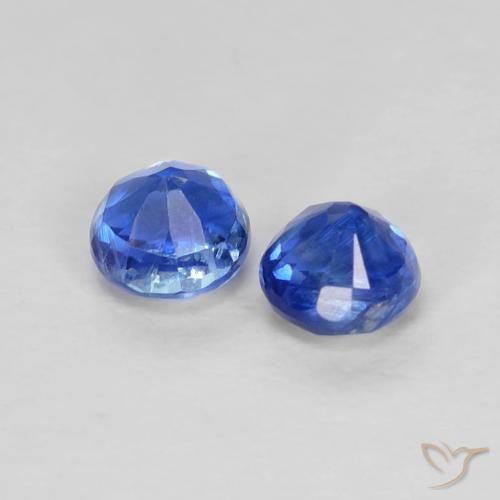 Shop natural 0.63ct Bleu marine Disthène gems, Tour, from Népal at GemSelect. In stock, global shipping!