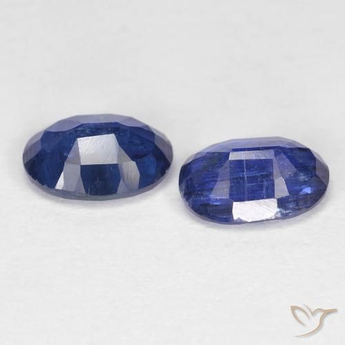 Shop natural 1.94ct Bleu foncé Disthène gems, ovale, from Népal at GemSelect. In stock, global shipping!