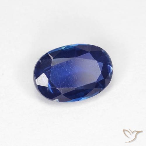 Disthène Bleu marine intense naturelle ovale, 0.99 ct, VS