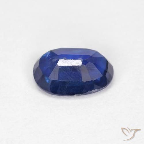 Disthène Bleu marine intense naturelle ovale, 0.99 ct, VS