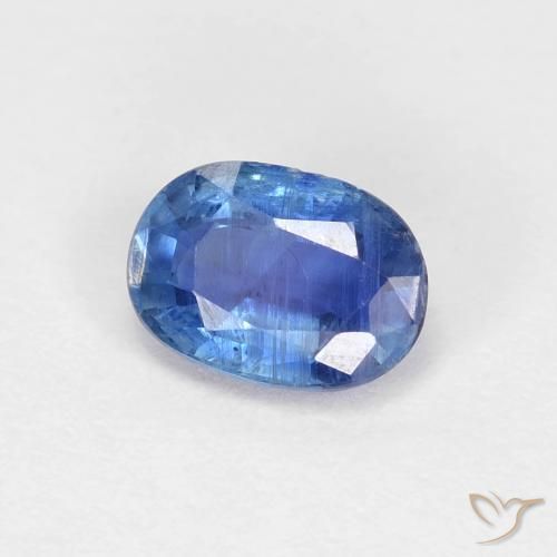 Disthène Bleu vif naturelle ovale, 0.96 ct, VS
