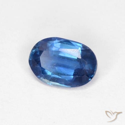Disthène Bleu marine léger naturelle ovale, 0.87 ct, VS