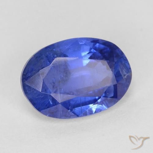 Disthène Bleu foncé naturelle ovale, 0.91 ct, SI