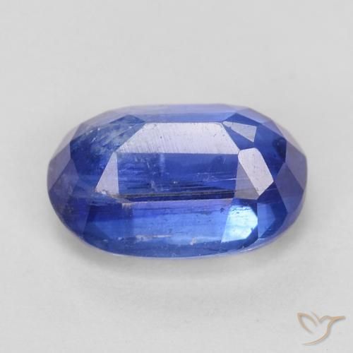 Disthène Bleu foncé naturelle ovale, 1.13 ct, SI