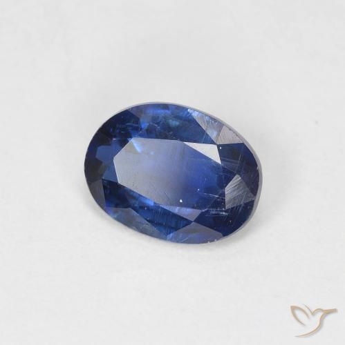 Disthène Bleu foncé naturelle ovale, 1.35 ct, SI