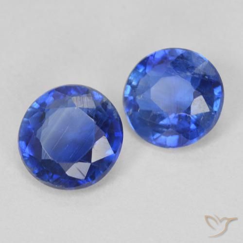Shop natural 1.02ct Bleu franc Disthène gems, Tour, from Népal at GemSelect. In stock, global shipping!