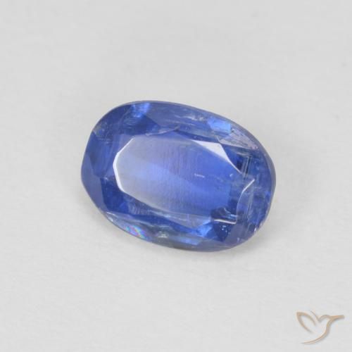 Disthène Bleu foncé naturelle ovale, 0.91 ct, SI
