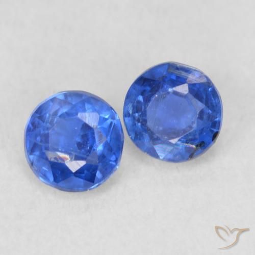 Shop natural 0.60ct Bleu foncé Disthène gems, Tour, from Népal at GemSelect. In stock, global shipping!