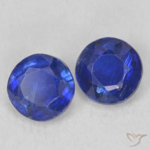 Shop natural 0.53ct Bleu foncé Disthène gems, Tour, from Népal at GemSelect. In stock, global shipping!