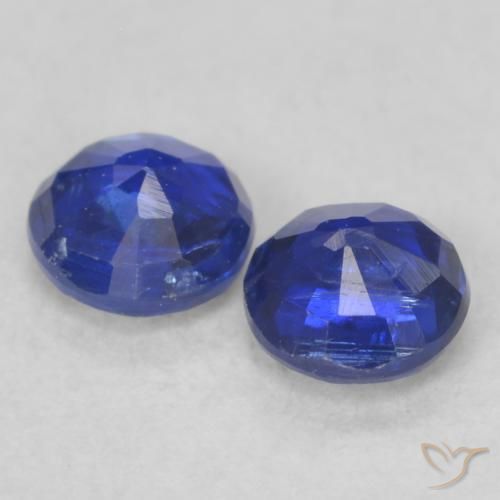 Shop natural 0.53ct Bleu foncé Disthène gems, Tour, from Népal at GemSelect. In stock, global shipping!