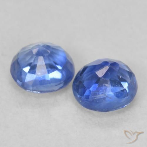 Shop natural 0.54ct Bleu franc Disthène gems, Tour, from Népal at GemSelect. In stock, global shipping!