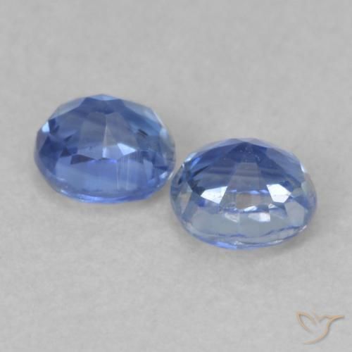 Shop natural 0.59ct Bleu marine Disthène gems, Tour, from Népal at GemSelect. In stock, global shipping!