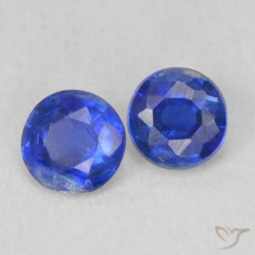 Shop natural 0.46ct Bleu foncé Disthène gems, Tour, from Népal at GemSelect. In stock, global shipping!