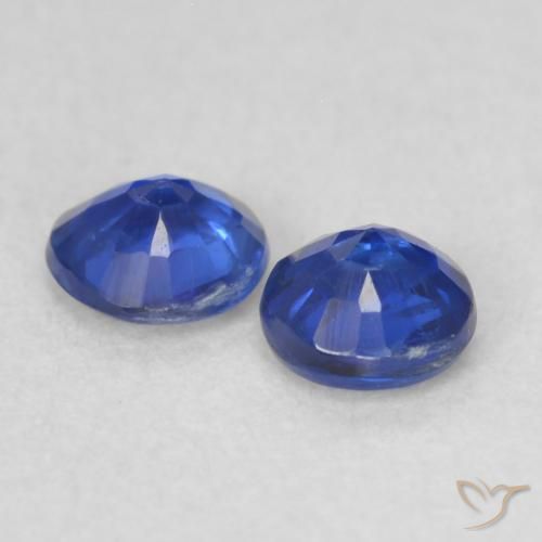 Shop natural 0.46ct Bleu foncé Disthène gems, Tour, from Népal at GemSelect. In stock, global shipping!