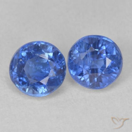 Shop natural 1.45ct Bleu bébé Disthène gems, Tour, from Népal at GemSelect. In stock, global shipping!