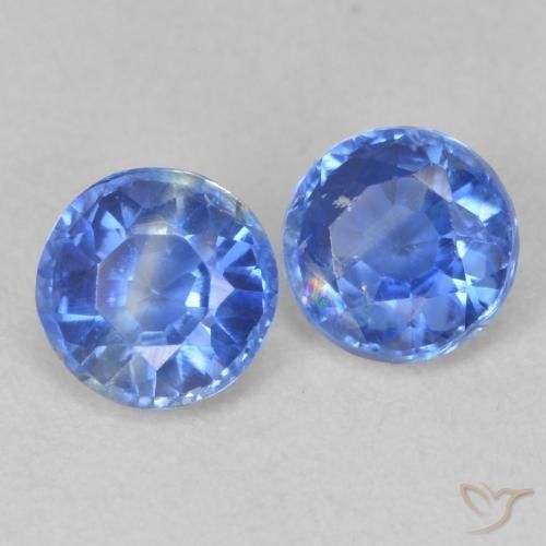 Shop natural 1.30ct Bleu bébé Disthène gems, Tour, from Népal at GemSelect. In stock, global shipping!