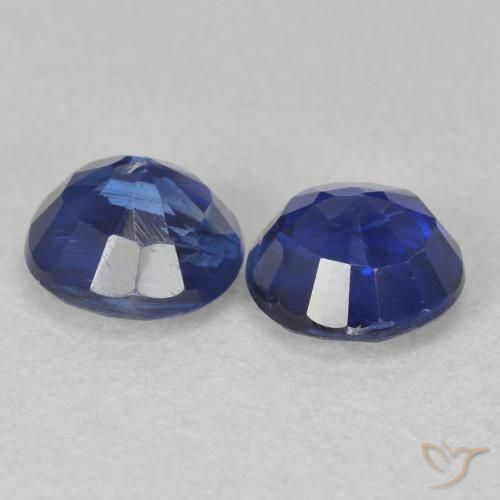 Shop natural 1.43ct Bleu foncé Disthène gems, Tour, from Népal at GemSelect. In stock, global shipping!