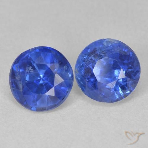 Shop natural 1.38ct Bleu franc Disthène gems, Tour, from Népal at GemSelect. In stock, global shipping!