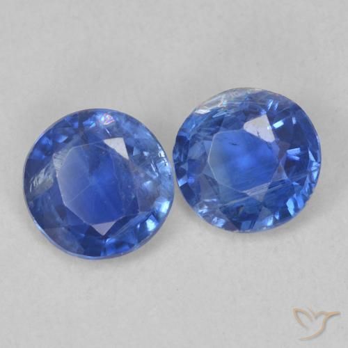 Shop natural 1.02ct Bleu marine Disthène gems, Tour, from Népal at GemSelect. In stock, global shipping!