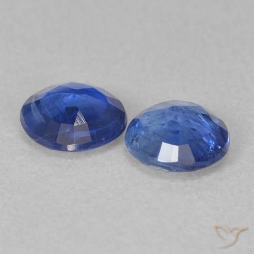 Shop natural 1.02ct Bleu marine Disthène gems, Tour, from Népal at GemSelect. In stock, global shipping!