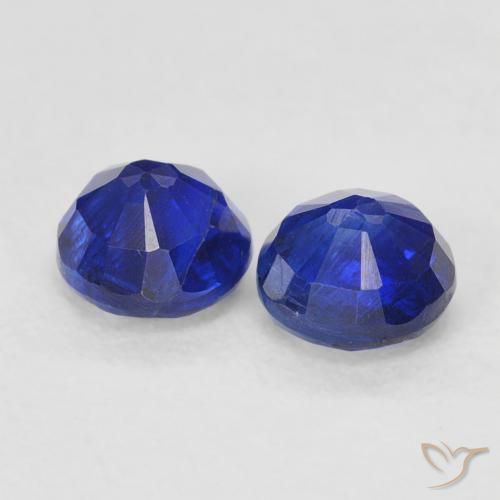 Shop natural 0.96ct Bleu foncé Disthène gems, Tour, from Népal at GemSelect. In stock, global shipping!