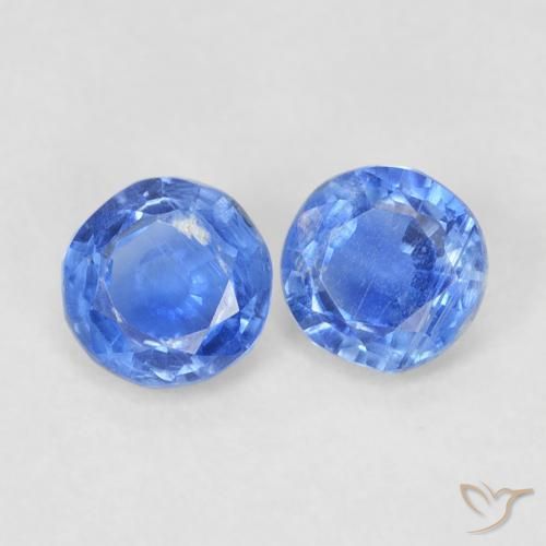 Shop natural 0.74ct Bleu clair Disthène gems, Tour, from Népal at GemSelect. In stock, global shipping!