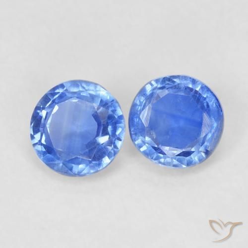 Shop natural 0.67ct Bleu clair Disthène gems, Tour, from Népal at GemSelect. In stock, global shipping!