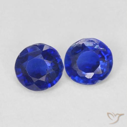 Shop natural 0.52ct Bleu marine Disthène gems, Tour, from Népal at GemSelect. In stock, global shipping!