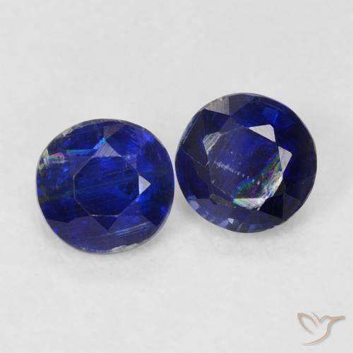Shop natural 0.68ct Bleu royal Disthène gems, Tour, from Népal at GemSelect. In stock, global shipping!