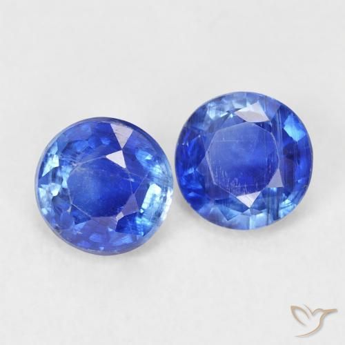 Shop natural 1.20ct Bleu azur profond Disthène gems, Tour, from Népal at GemSelect. In stock, global shipping!