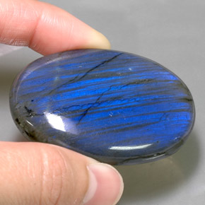 Labradorite multicolore naturelle coupe ovale, 145,20 ct, opaque