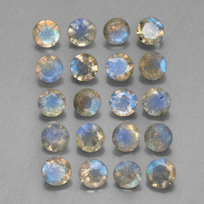 Achetez naturel ct Multicolore Labradorite gems, Transparent, En provenance Madagascar chez GemSelect. En stock, livraison internationale!