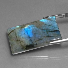 Labradorite multicolore naturelle baguette, 35,25 ct, translucide